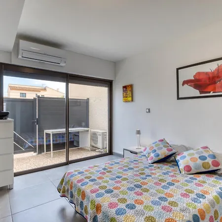 Villa 6 Personnes Avec Piscine *