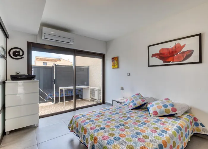 Villa 6 Personnes Avec Piscine *